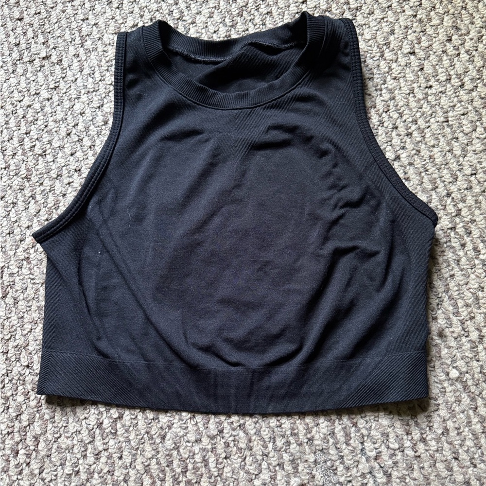 Alphalete Black Ribbed Crop Top